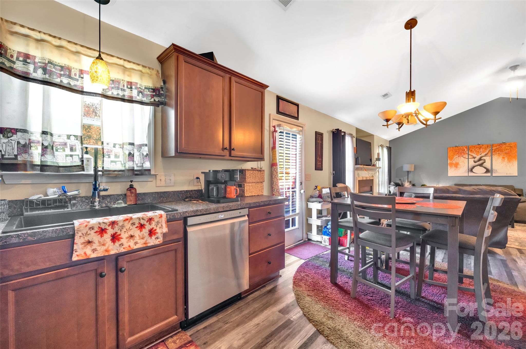Single Family Residence at 392 Lone Tree Lane, Clover, photo 7 of 24