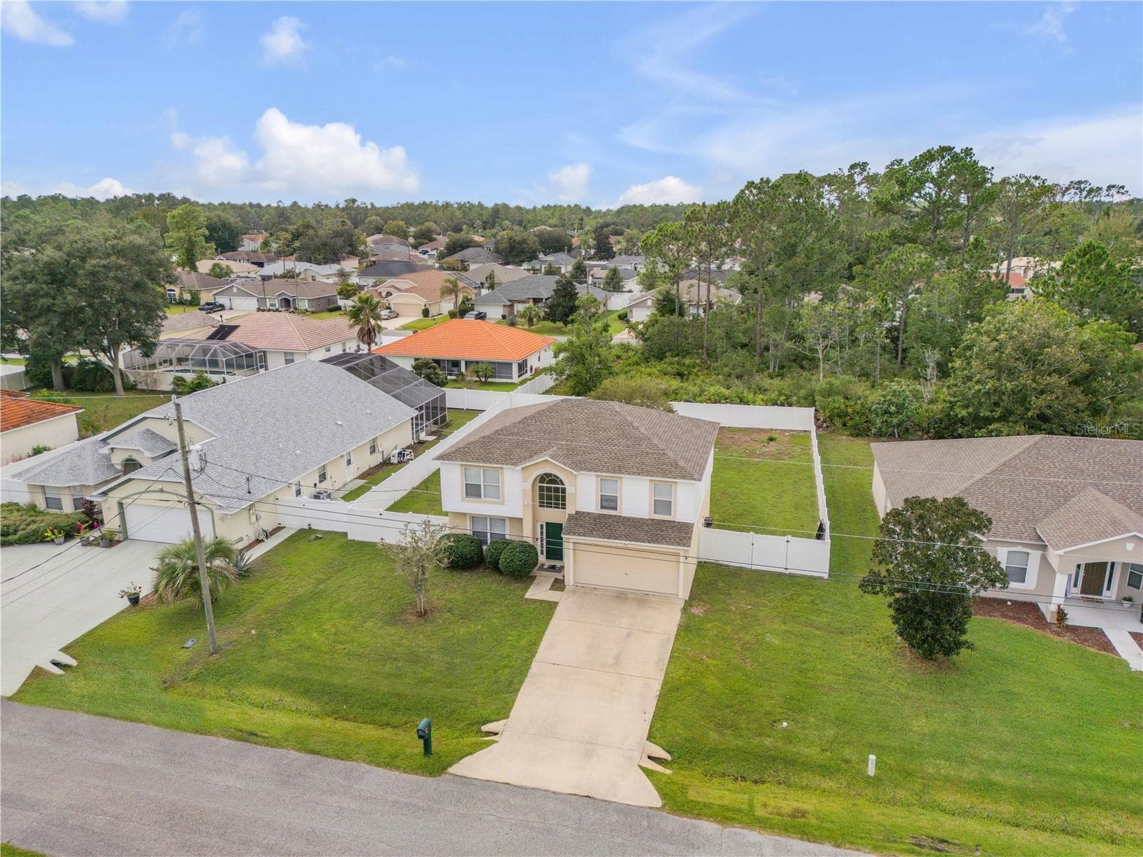 Single Family Residence at 12 ROXLAND LN, PALM COAST, photo 3 of 34