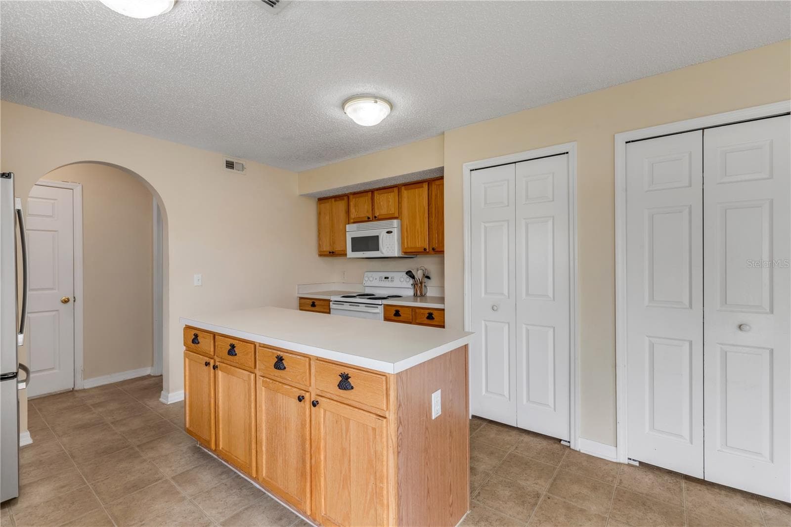 Single Family Residence at 12 ROXLAND LN, PALM COAST, photo 12 of 34