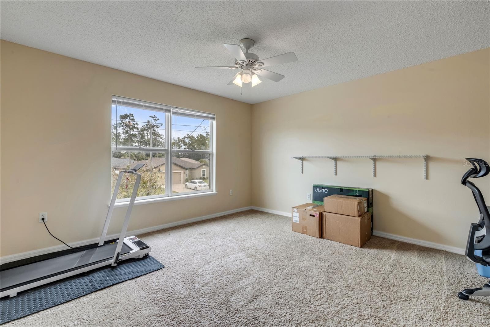 Single Family Residence at 12 ROXLAND LN, PALM COAST, photo 27 of 34