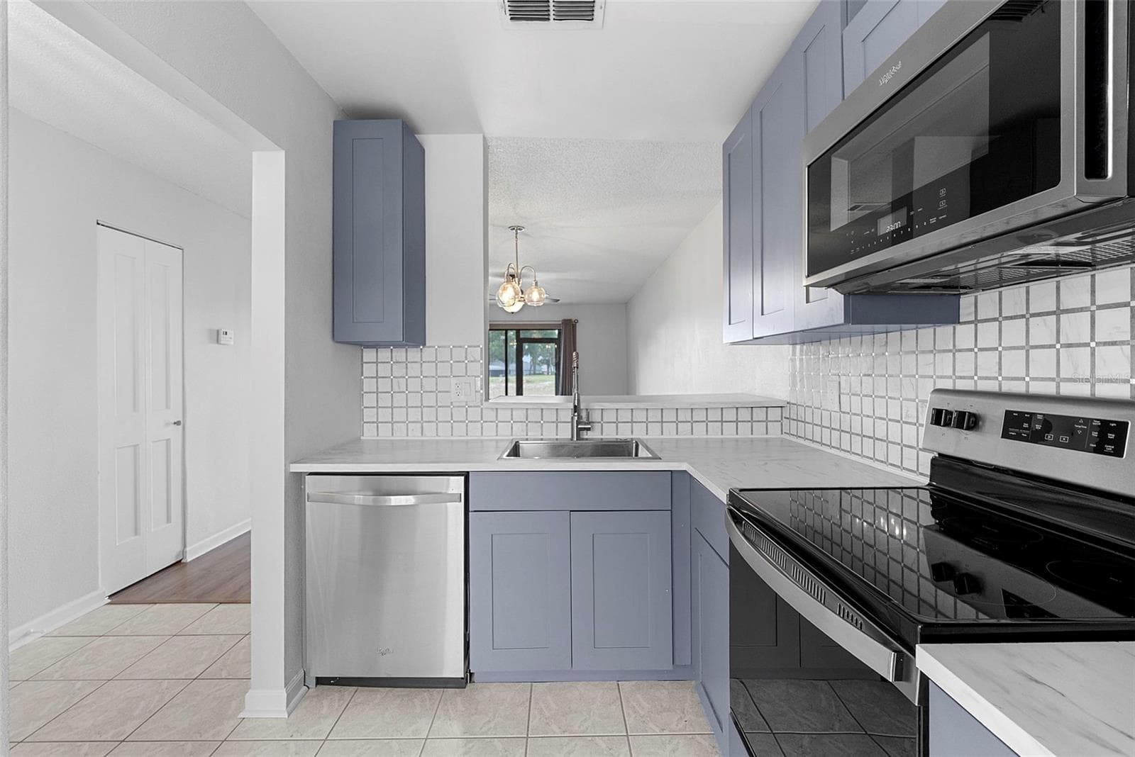 Condominium at 1156 N FAIRWAY DR #1156, APOPKA, photo 12 of 36