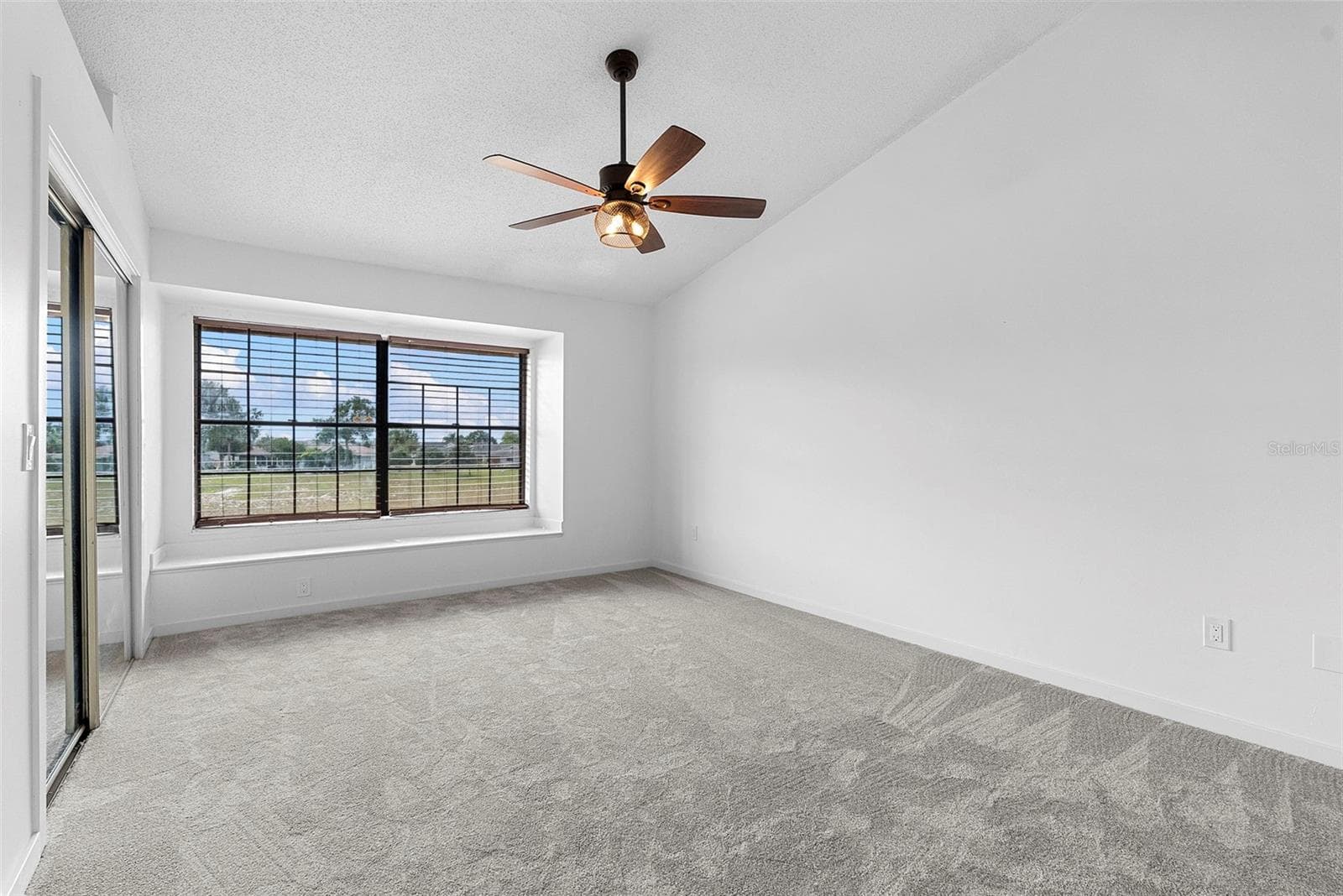 Main Bedroom - 1156 N FAIRWAY DR #1156, APOPKA