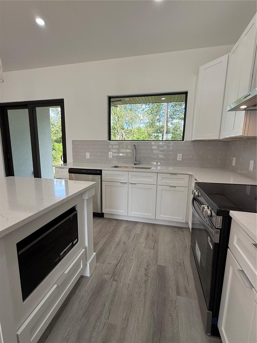 Single Family Residence at 339 ROADRUNNER AVE, SEBRING, photo 19 of 51
