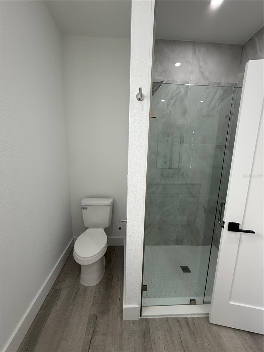 Master Bath - 339 ROADRUNNER AVE, SEBRING