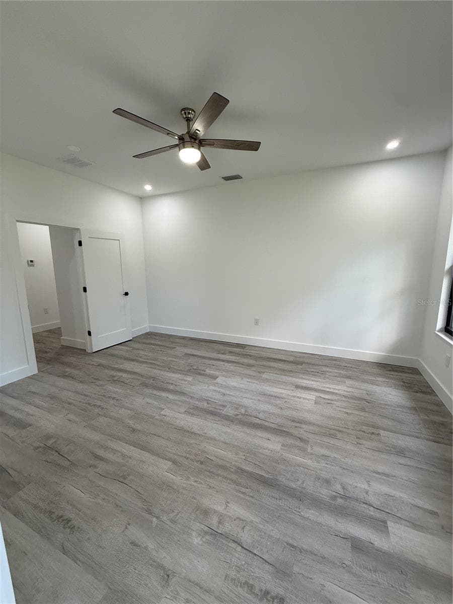Master Bedroom - 339 ROADRUNNER AVE, SEBRING
