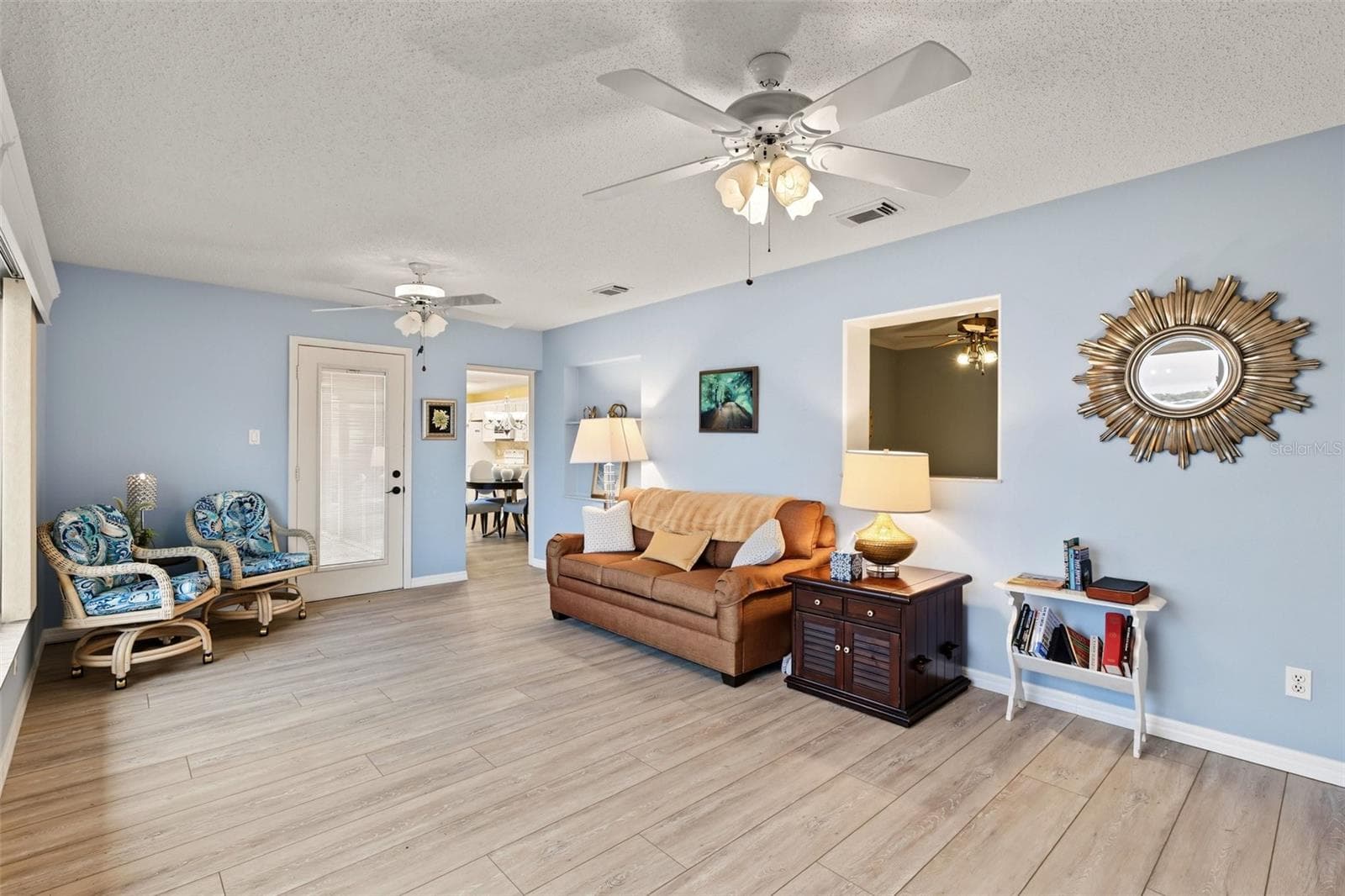 Sunroom - 403 S PEBBLE BEACH BLVD, SUN CITY CENTER