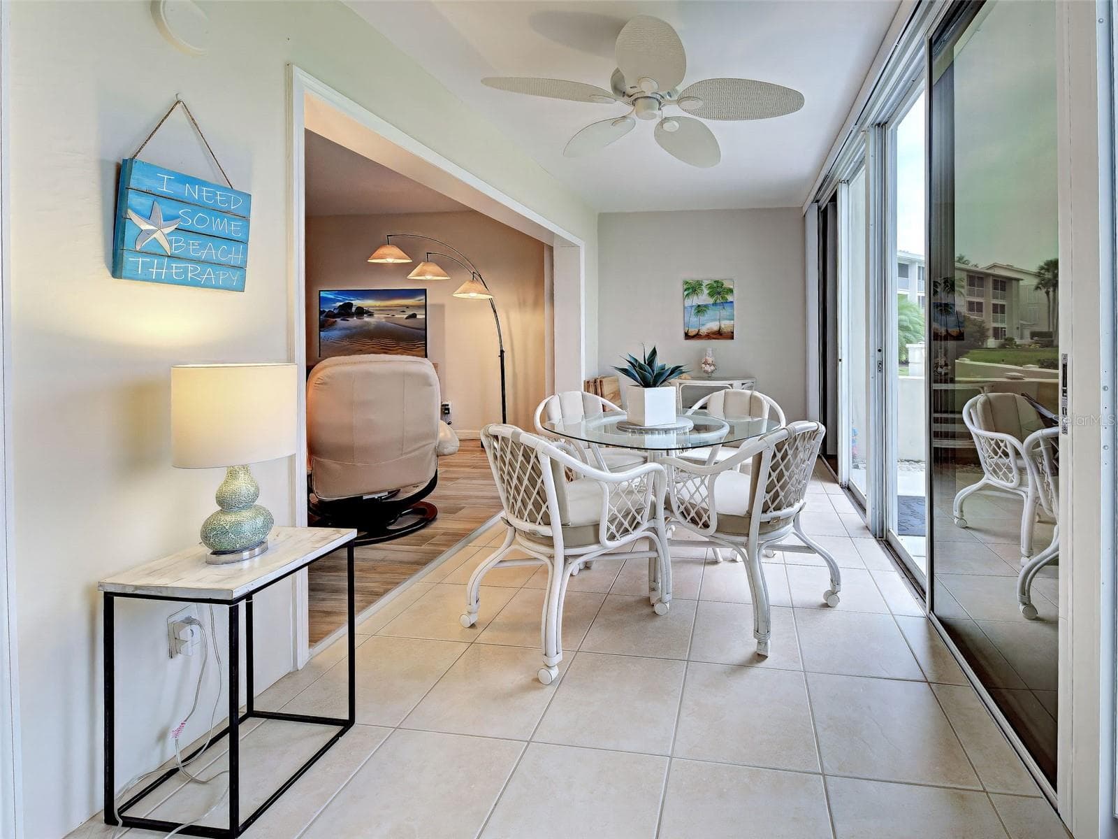 Enclosed Lanai - 435 CERROMAR LN #329, VENICE