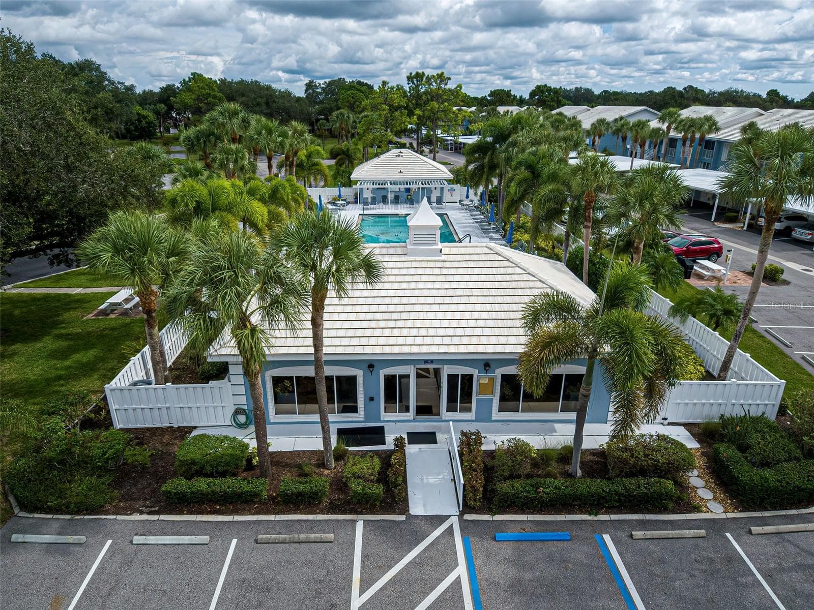 Club house - 435 CERROMAR LN #329, VENICE