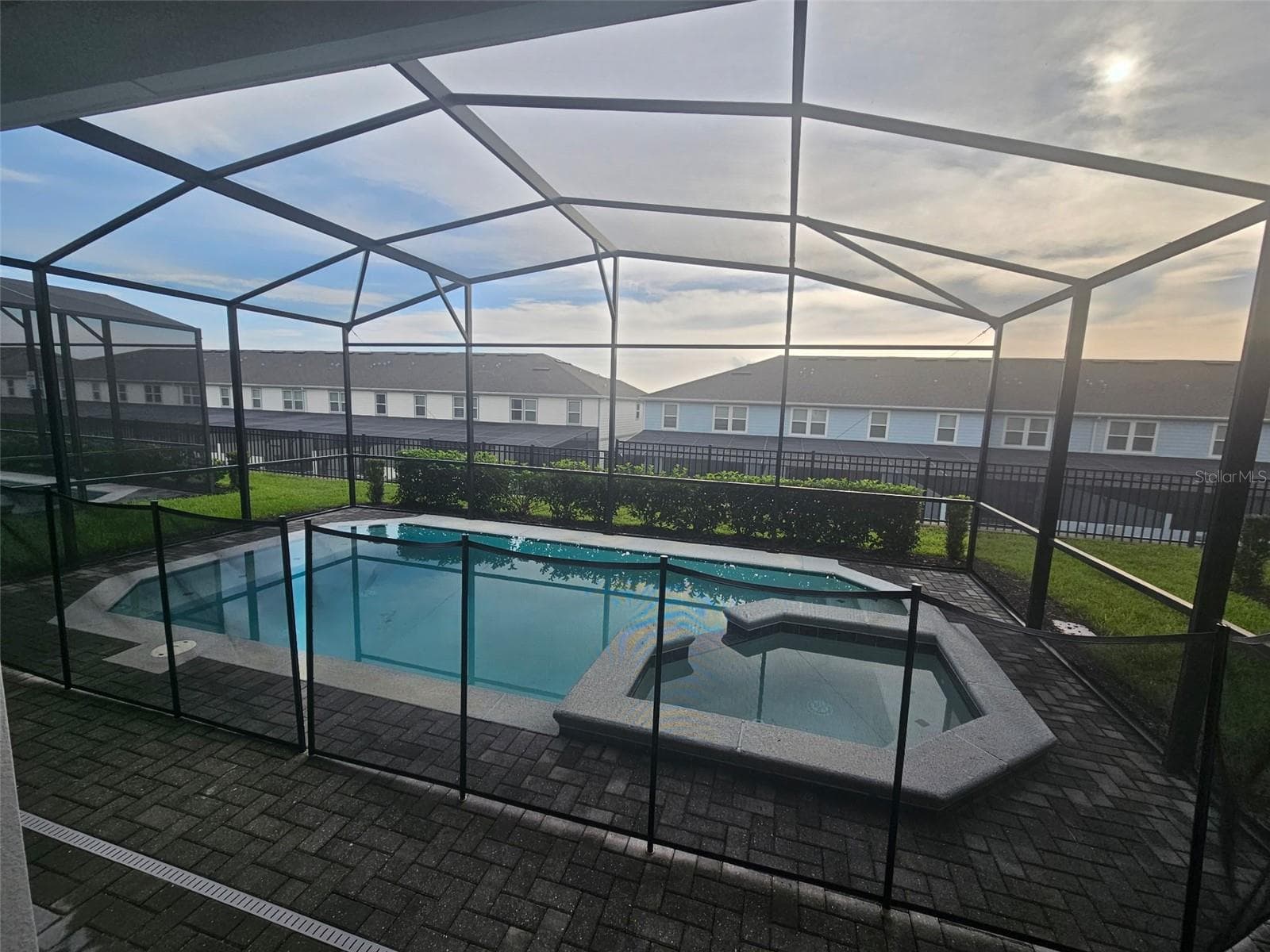 Pool and Spa - 3273 LILAC WAY, DAVENPORT