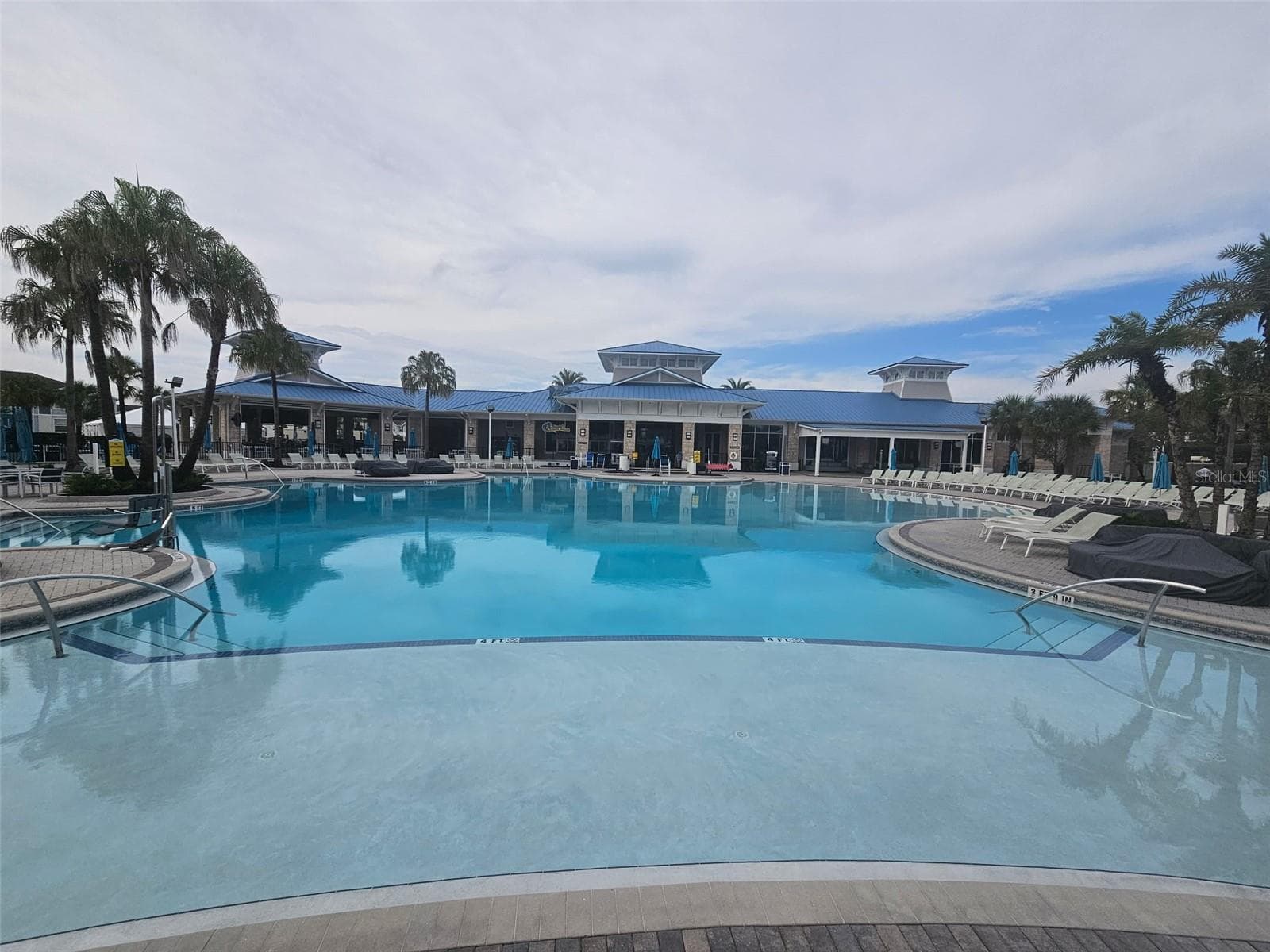 community swimming pool - 3273 LILAC WAY, DAVENPORT