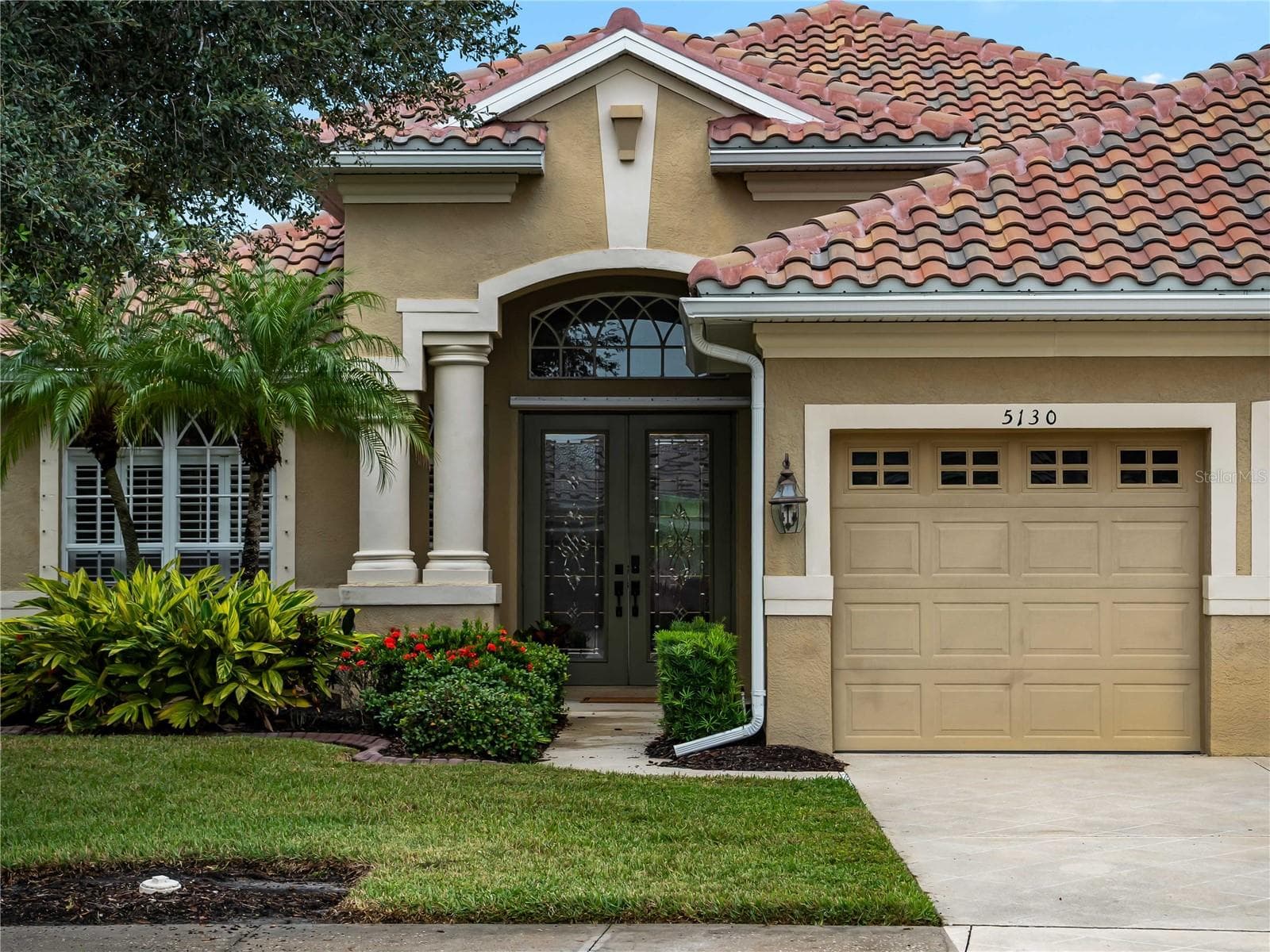 Single Family Residence at 5130 LAUREL OAK CT, NORTH PORT, photo 3 of 54