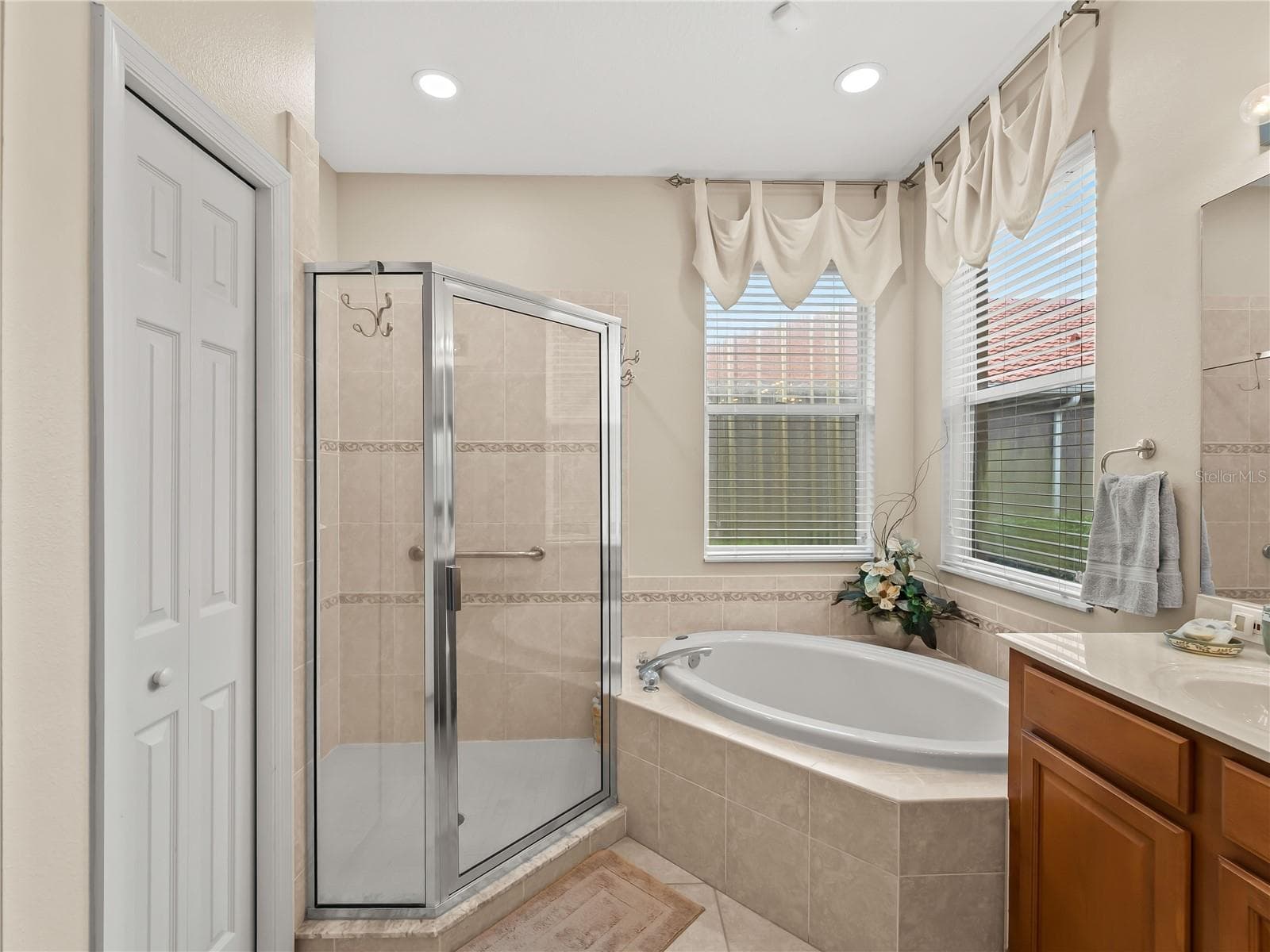 Single Family Residence at 5130 LAUREL OAK CT, NORTH PORT, photo 32 of 54