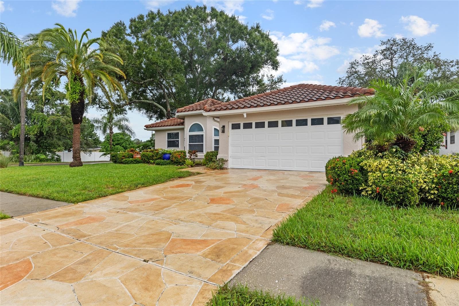 Single Family Residence at 4897 HARBOR WOODS DR, PALM HARBOR, photo 5 of 38