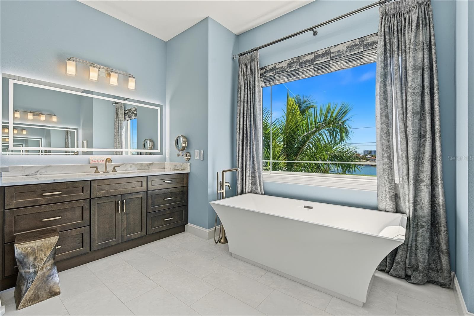 Single Family Residence at 7 PARADISE LN, TREASURE ISLAND, photo 50 of 100