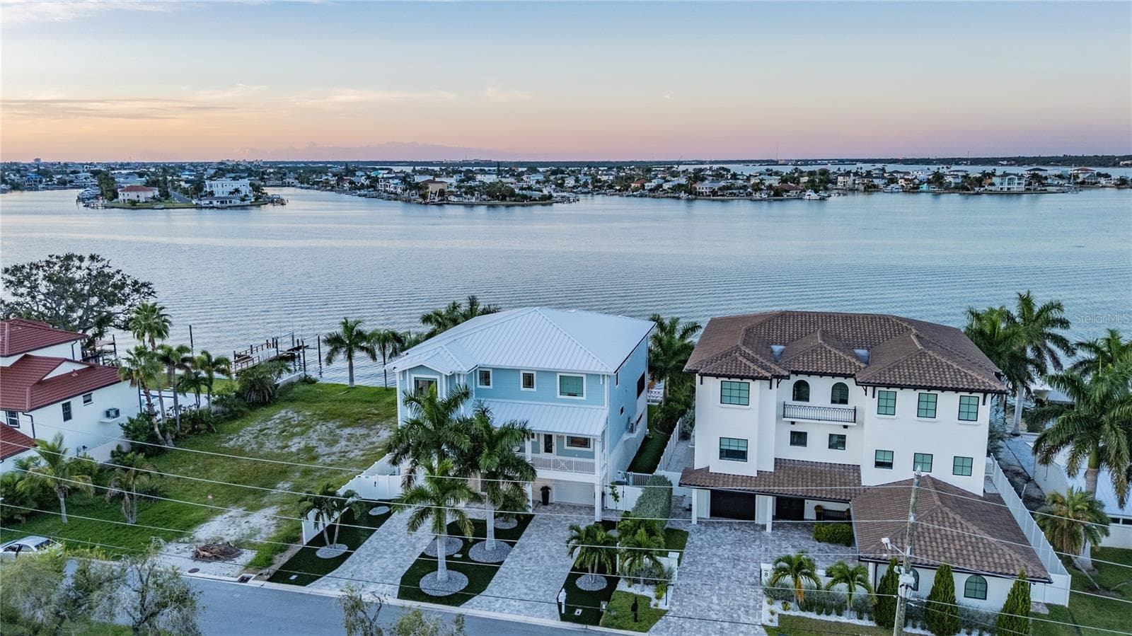 Single Family Residence at 7 PARADISE LN, TREASURE ISLAND, photo 90 of 100