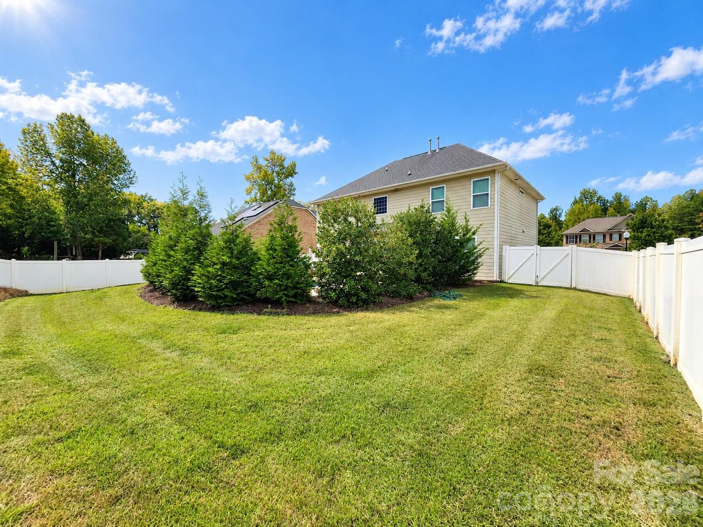 Single Family Residence at 7810 Grove Hall Avenue, Mint Hill, photo 34 of 38