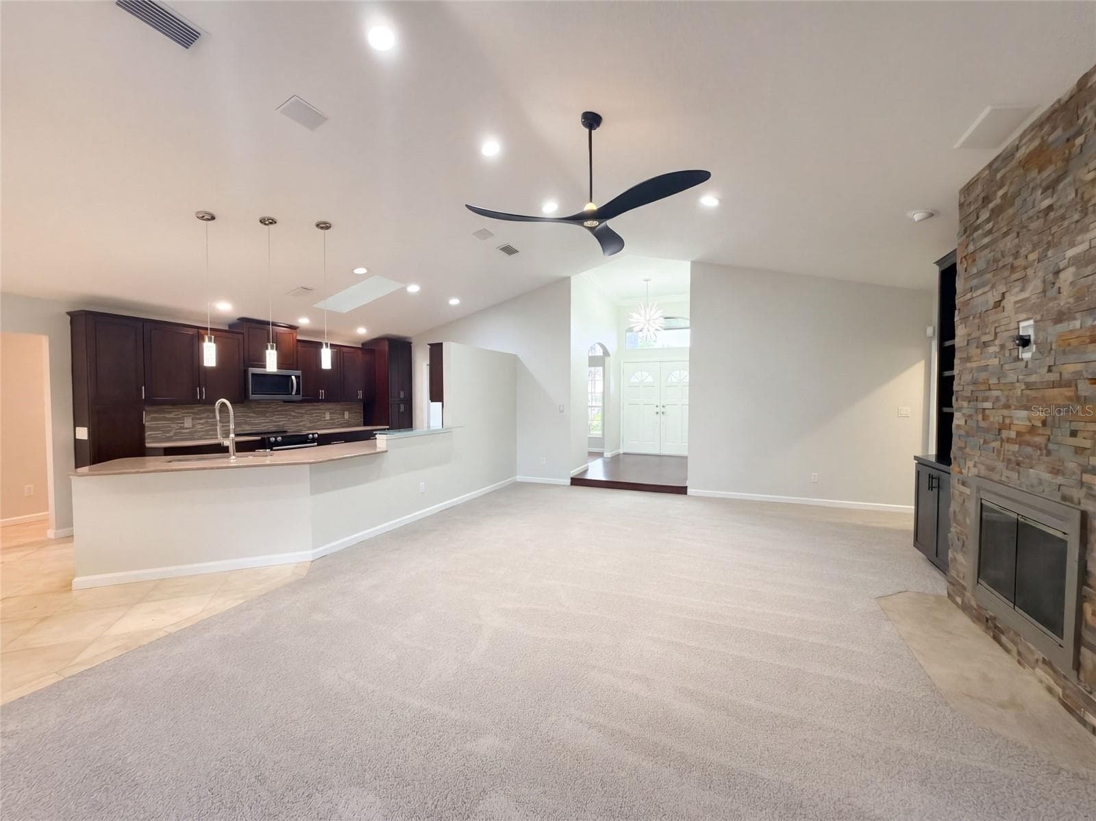 Single Family Residence at 455 LONGMEADOW LN, LONGWOOD, photo 8 of 29