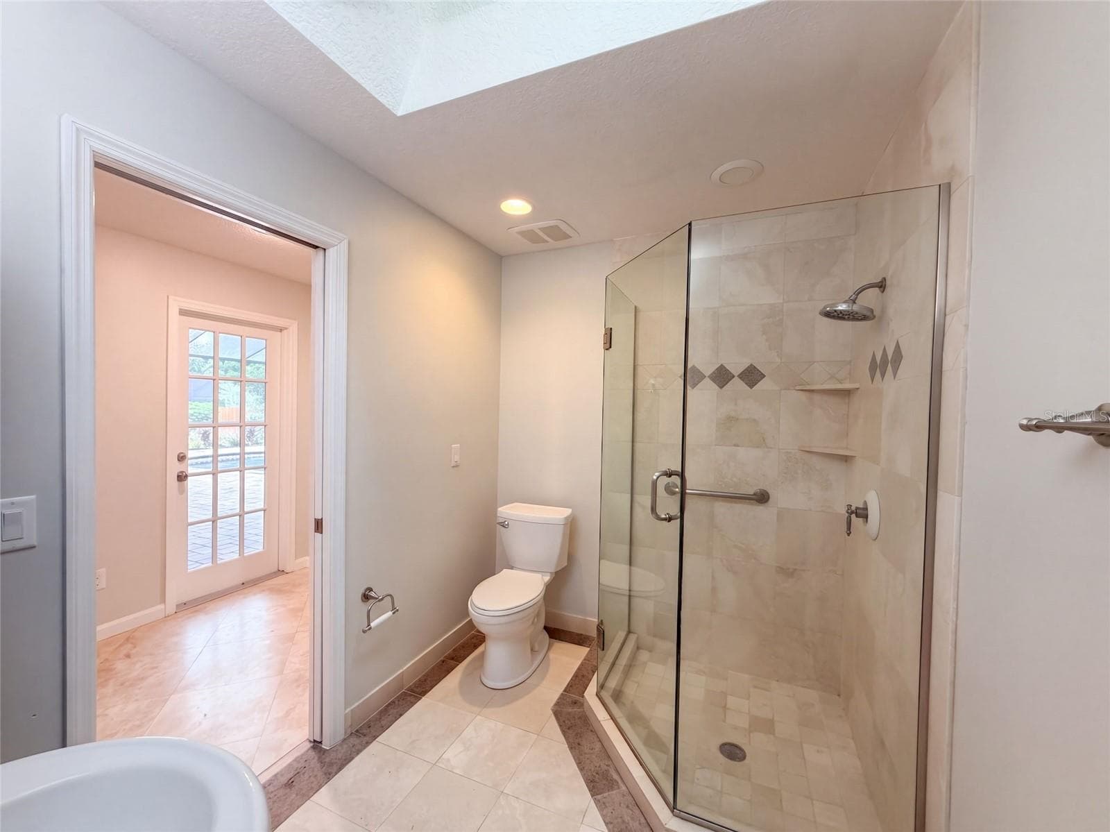 Single Family Residence at 455 LONGMEADOW LN, LONGWOOD, photo 15 of 29
