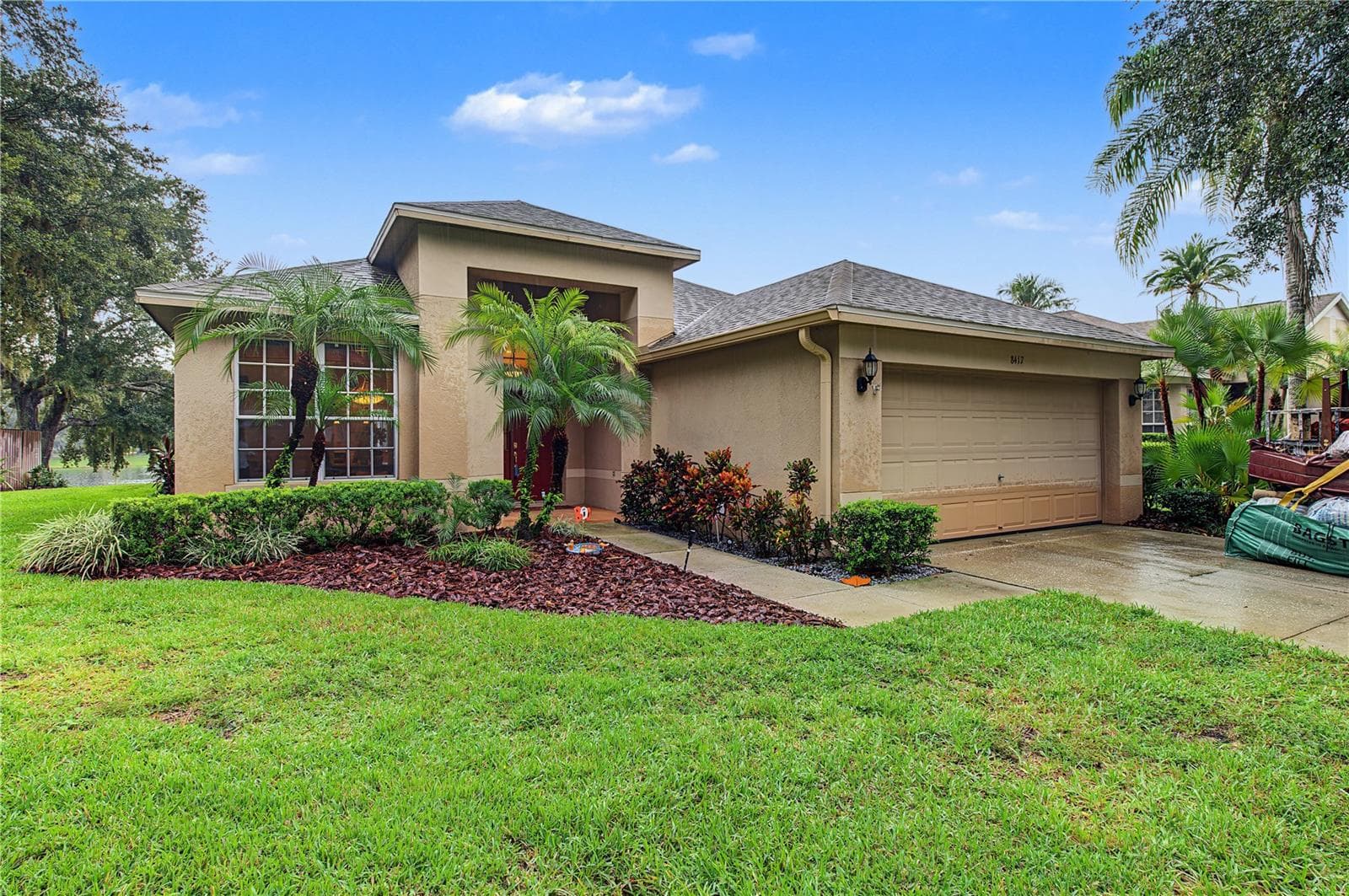 Front Exterior - 8417 FENWICK AVE, TAMPA