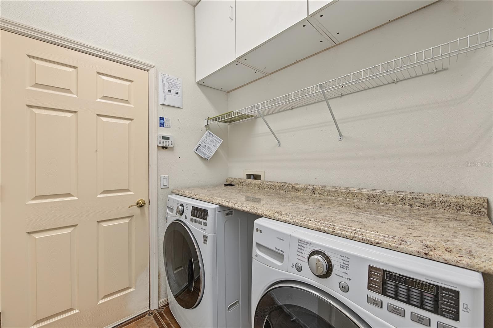 laundry room - 8417 FENWICK AVE, TAMPA