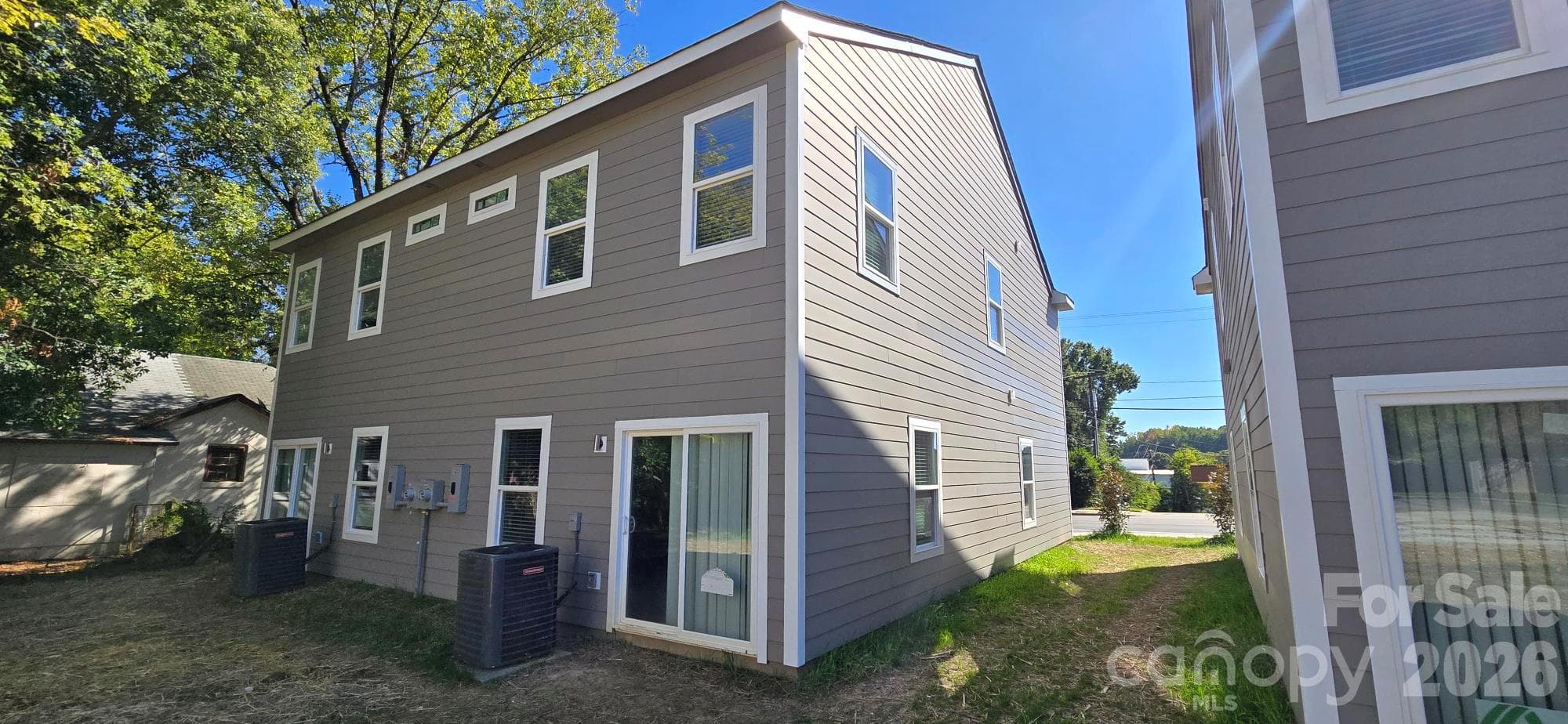 Duplex at 3924 Tuckaseegee Road, Charlotte, photo 6 of 6