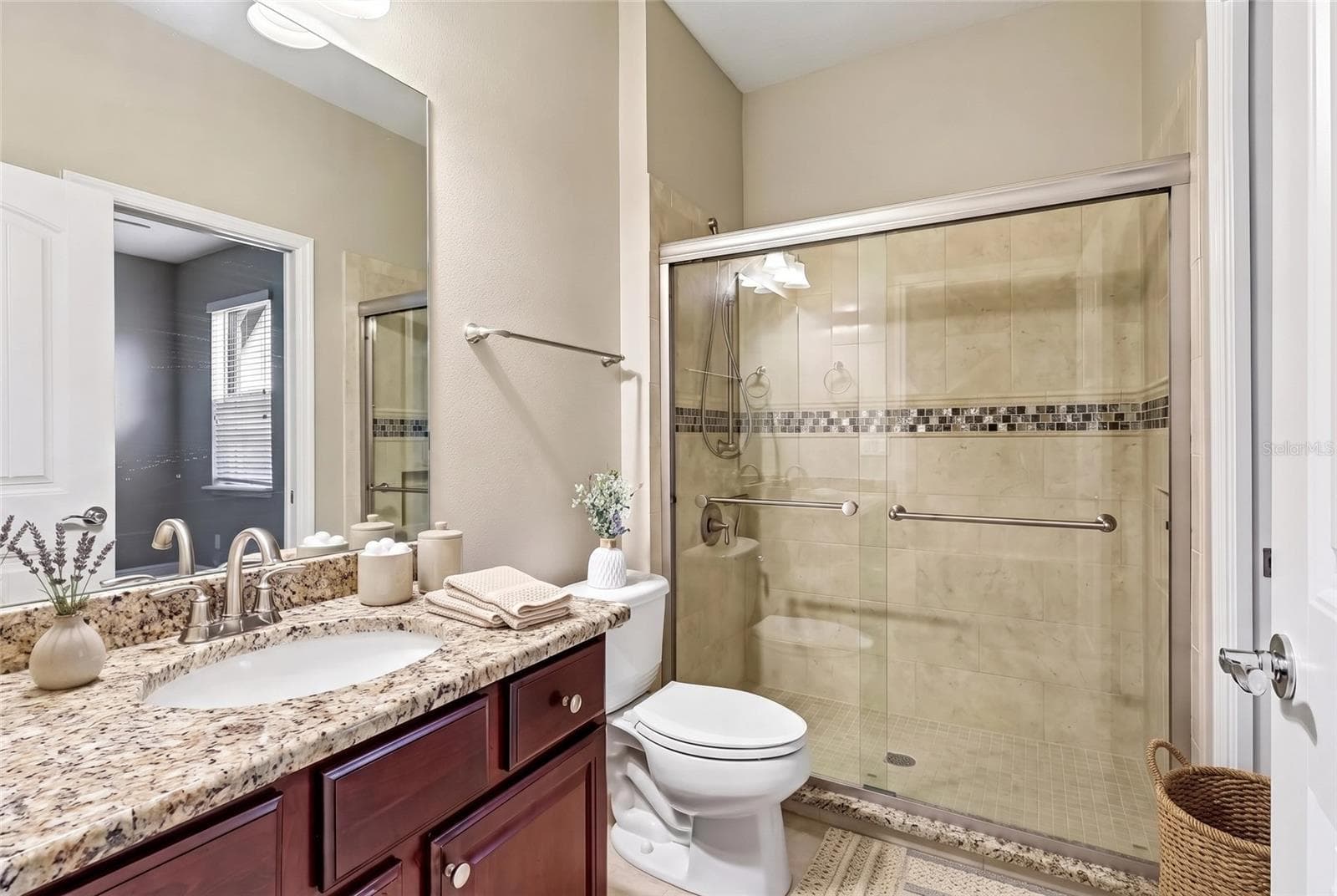 Single Family Residence at 123 MAGELLAN CT, DAVENPORT, photo 43 of 135
