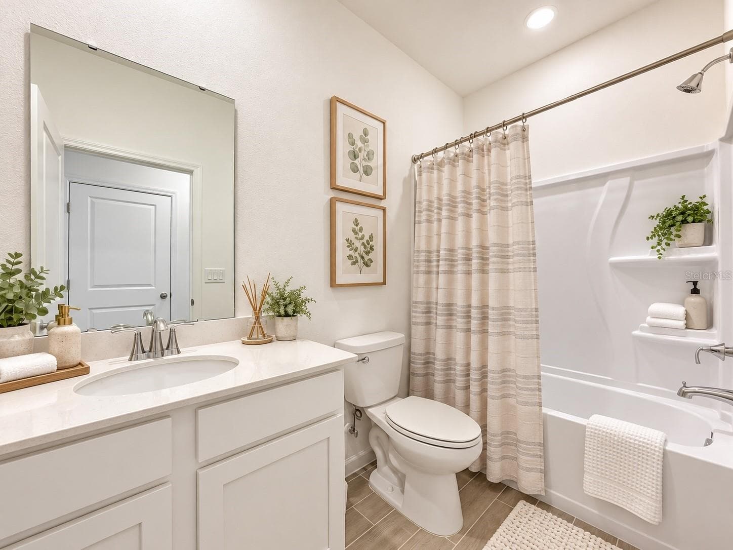Single Family Residence at 3153 TUPELO LOOP, GREEN COVE SPRINGS, photo 8 of 37