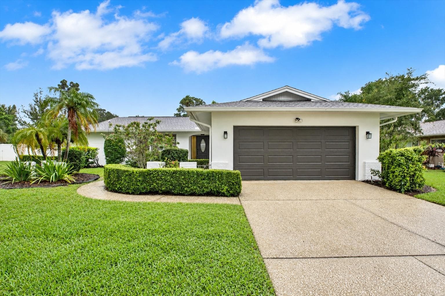 2661 PEBBLE BEACH DR