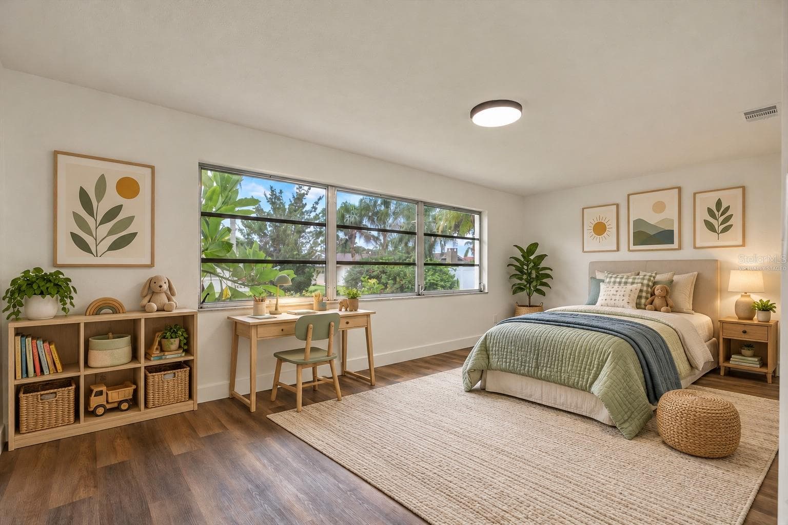 Virtually Staged bedroom 2 - 2661 PEBBLE BEACH DR, CLEARWATER