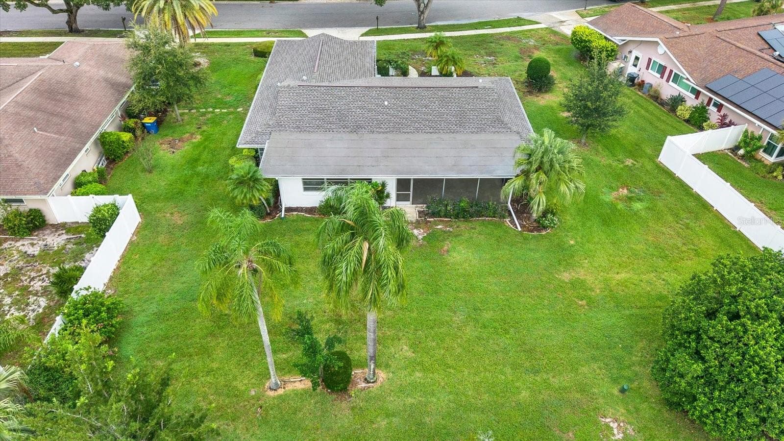 Single Family Residence at 2661 PEBBLE BEACH DR, CLEARWATER, photo 19 of 23