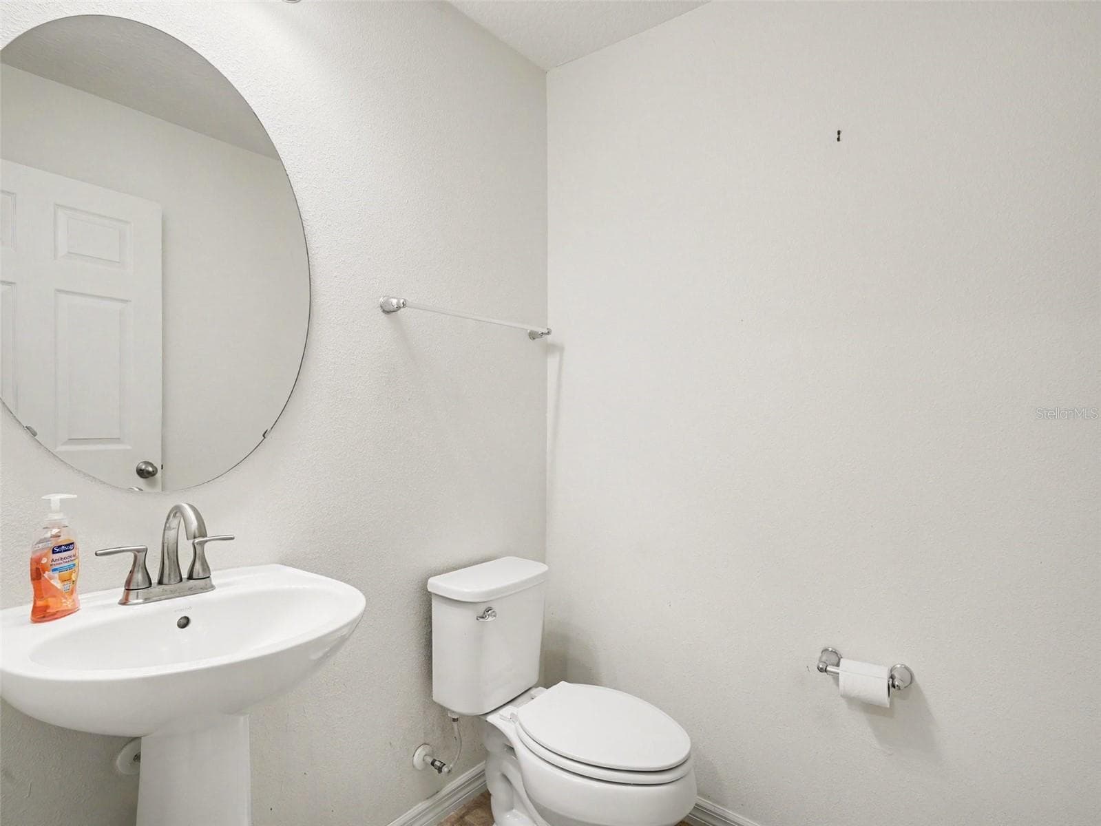 Single Family Residence at 10439 LAGUNA PLAINS DR, RIVERVIEW, photo 23 of 53