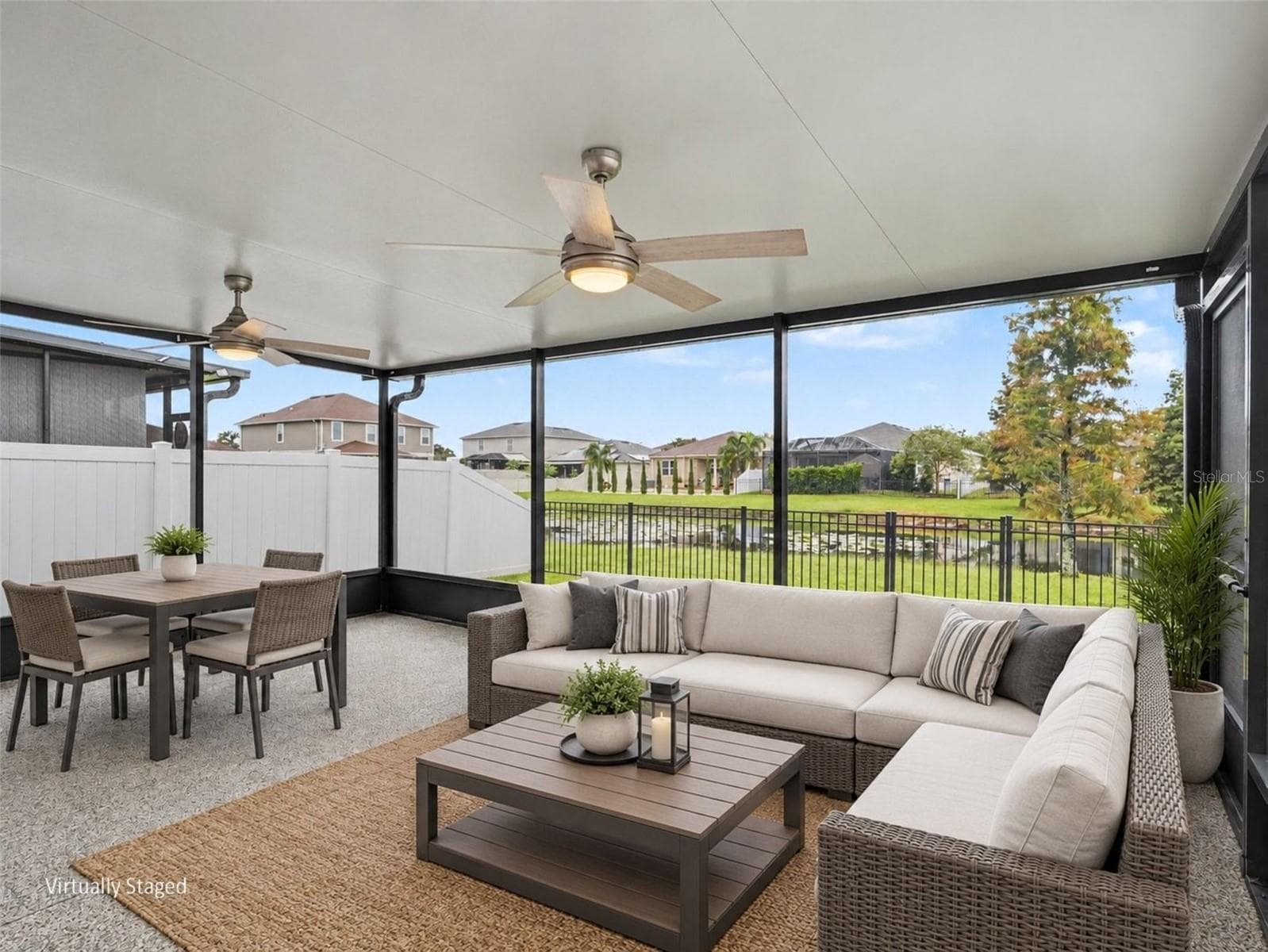 Single Family Residence at 10439 LAGUNA PLAINS DR, RIVERVIEW, photo 36 of 53