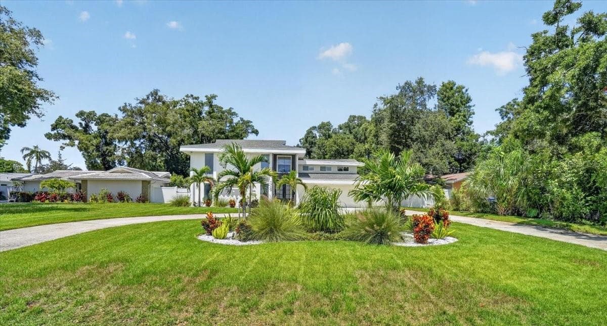 Single Family Residence at 1709 ANASTASIA WAY S, ST PETERSBURG, photo 9 of 51