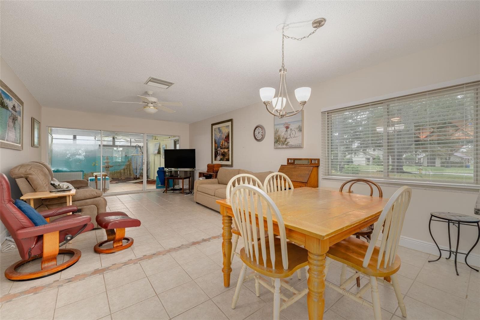 Dining/Living Room - 2476 LAURELWOOD DR #C, CLEARWATER