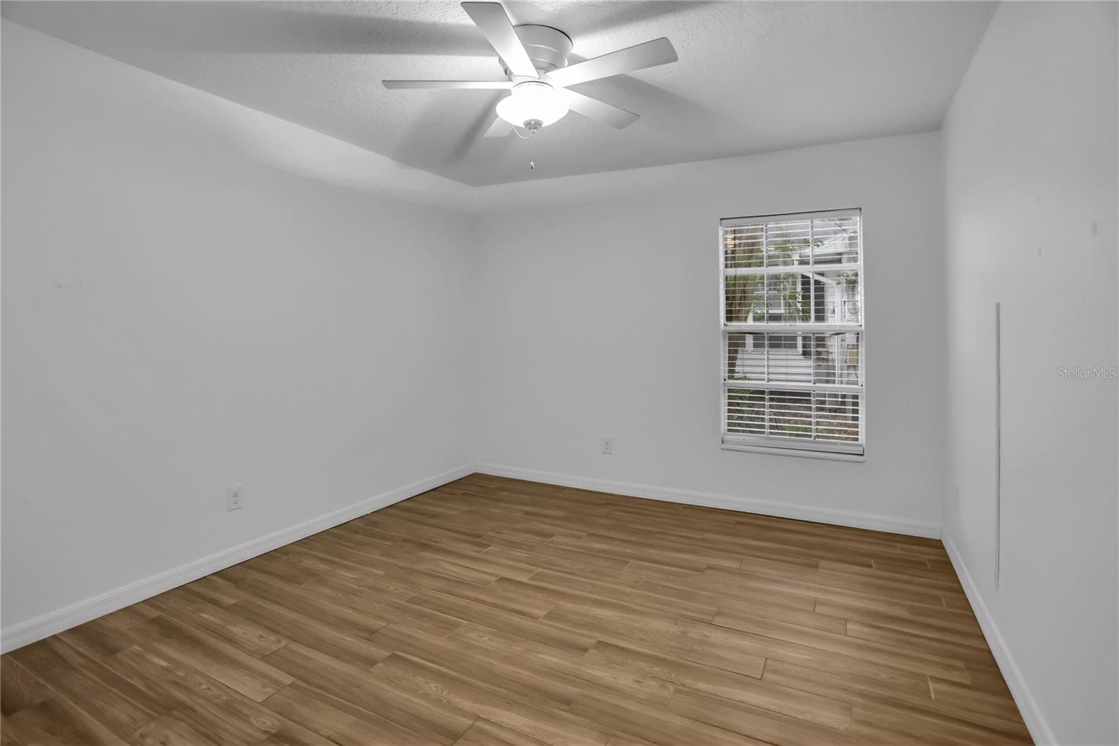 Condominium at 468 W PAR ST #468, ORLANDO, photo 11 of 28