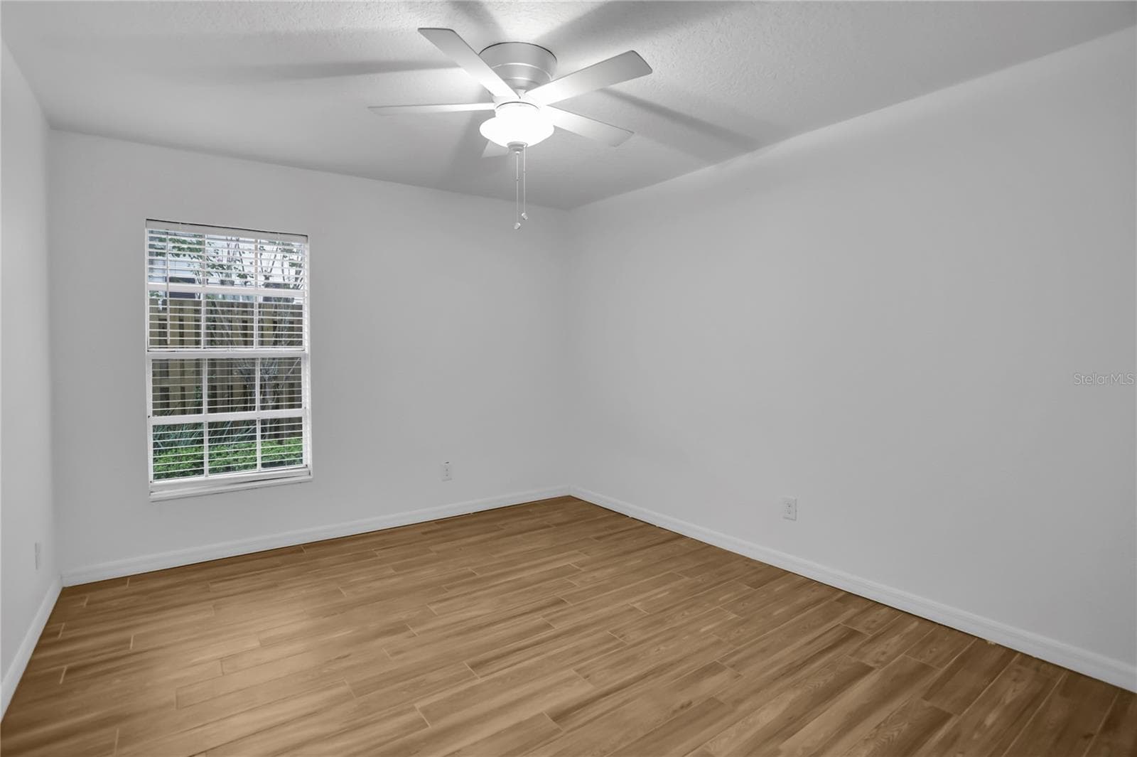 Condominium at 468 W PAR ST #468, ORLANDO, photo 15 of 28