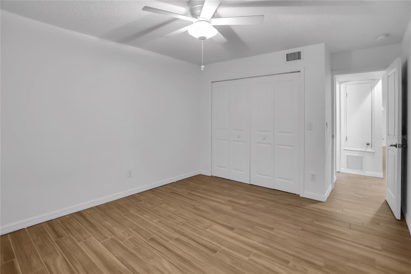 Condominium at 468 W PAR ST #468, ORLANDO, photo 16 of 28