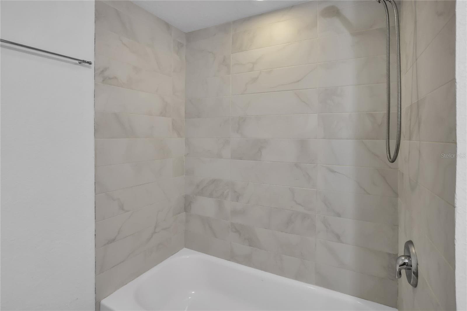 Condominium at 468 W PAR ST #468, ORLANDO, photo 18 of 28