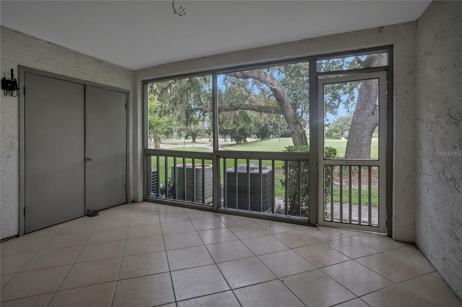 Condominium at 468 W PAR ST #468, ORLANDO, photo 19 of 28