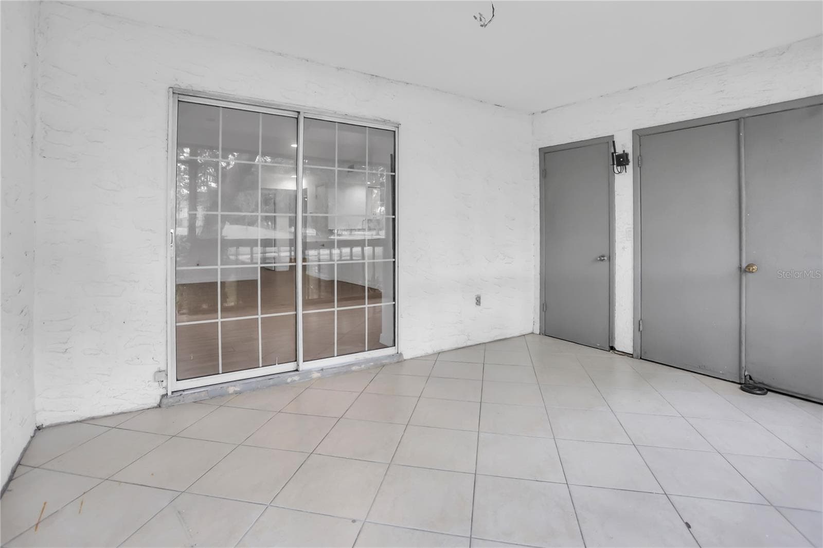 Condominium at 468 W PAR ST #468, ORLANDO, photo 20 of 28