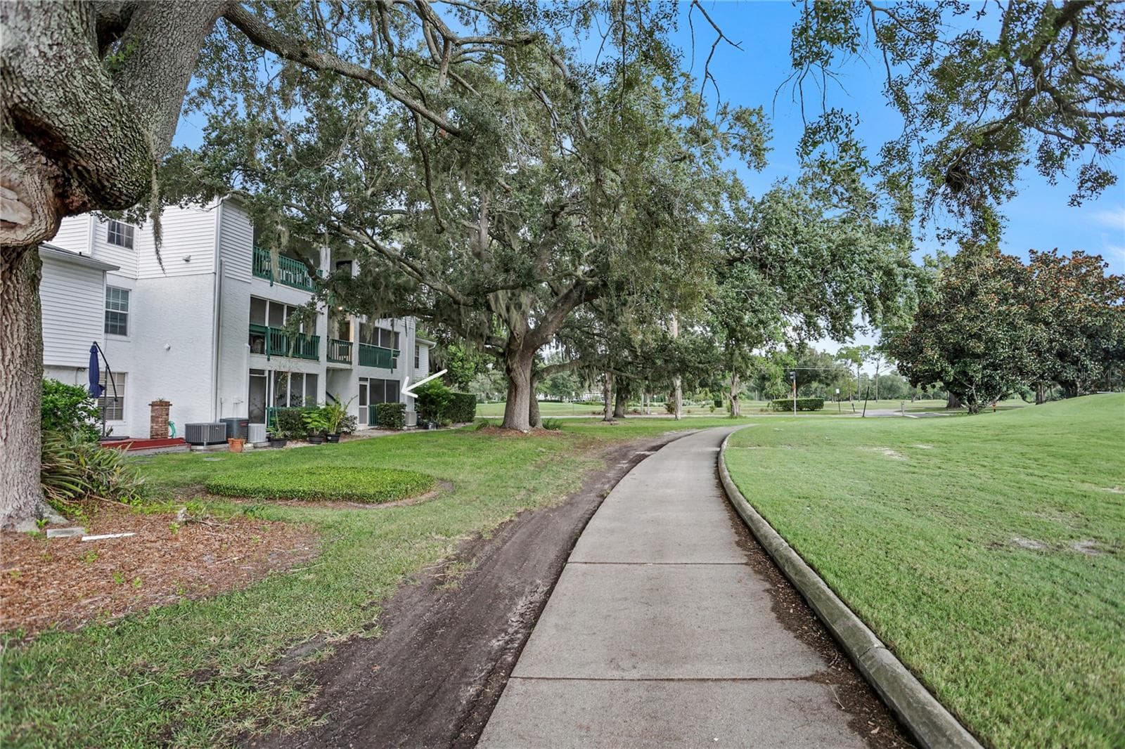 Condominium at 468 W PAR ST #468, ORLANDO, photo 21 of 28