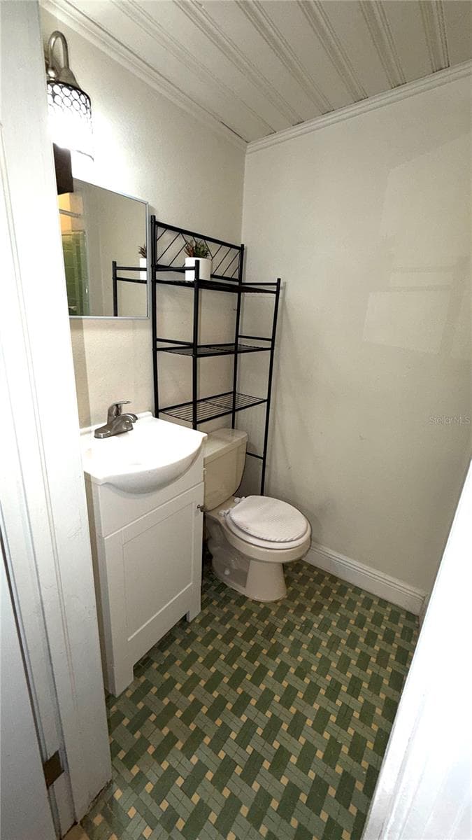 Single Family Residence at 1425 HESTER DR, LAKELAND, photo 17 of 22