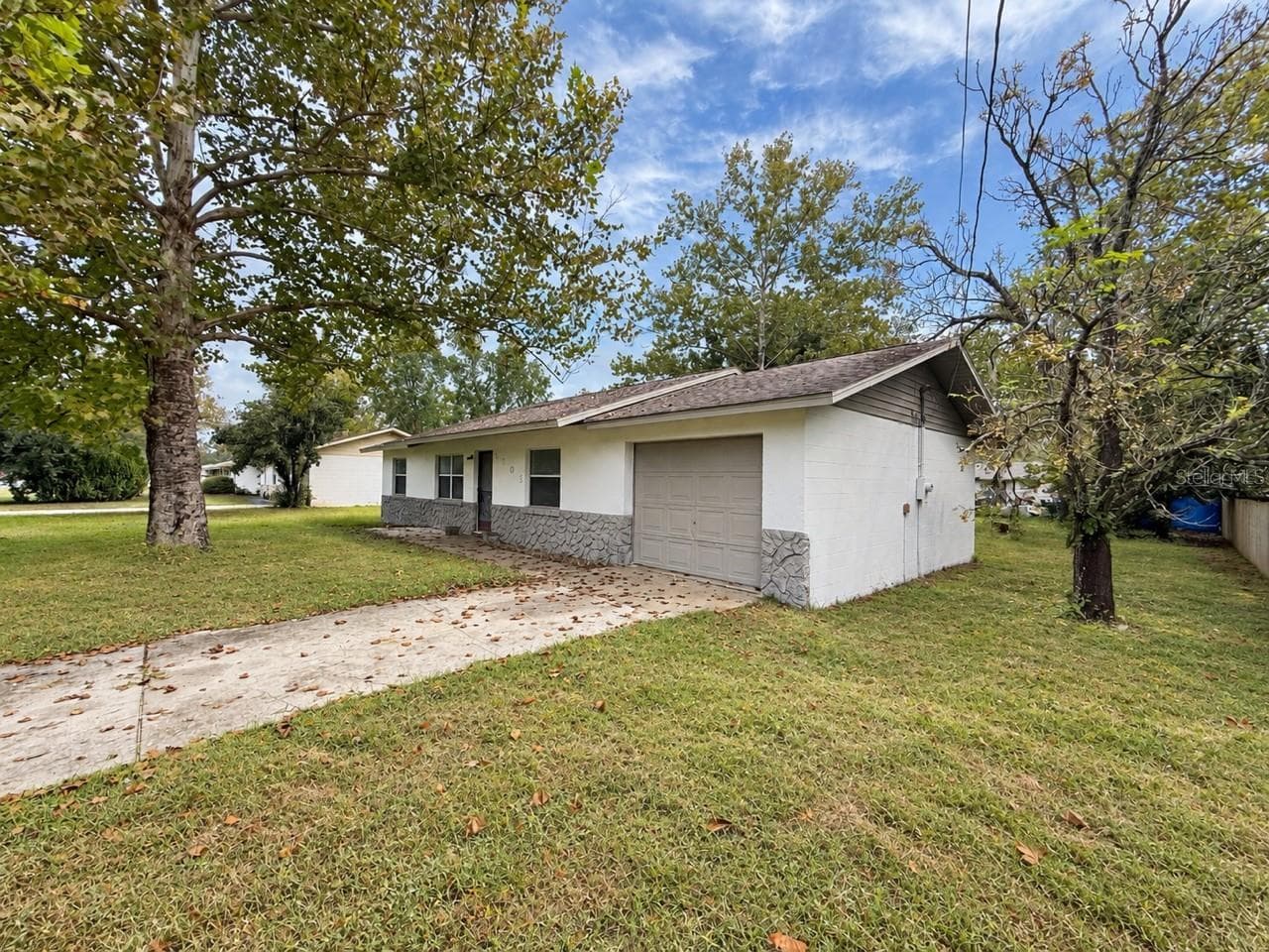 Single Family Residence at 4305 NE 25TH AVE, OCALA, photo 3 of 31