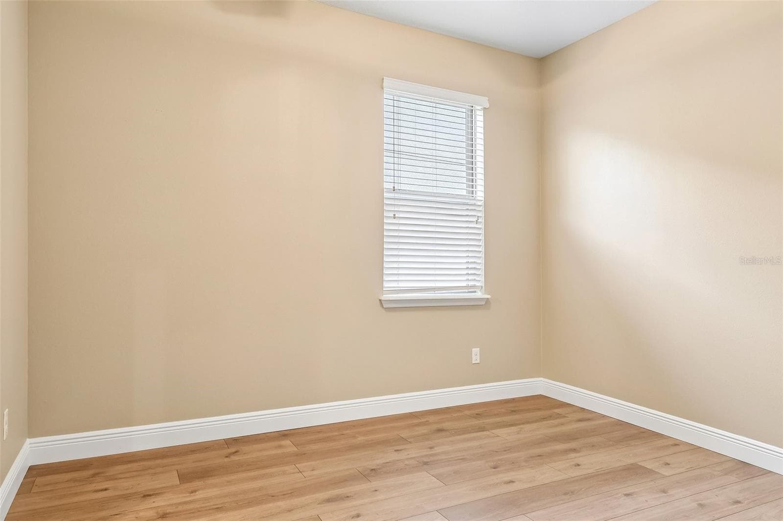 Single Family Residence at 123 MAGELLAN CT, DAVENPORT, photo 133 of 135