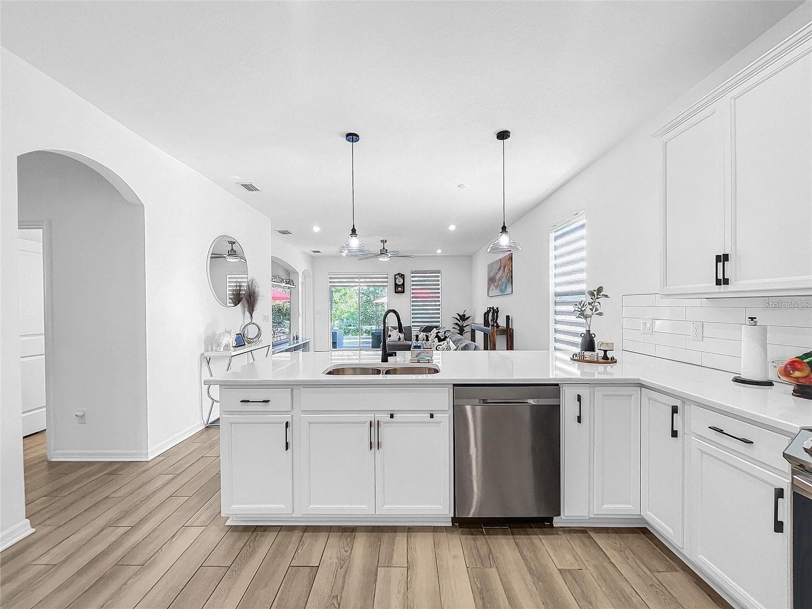 Single Family Residence at 34208 EVERGREEN HILL CT, WESLEY CHAPEL, photo 12 of 46