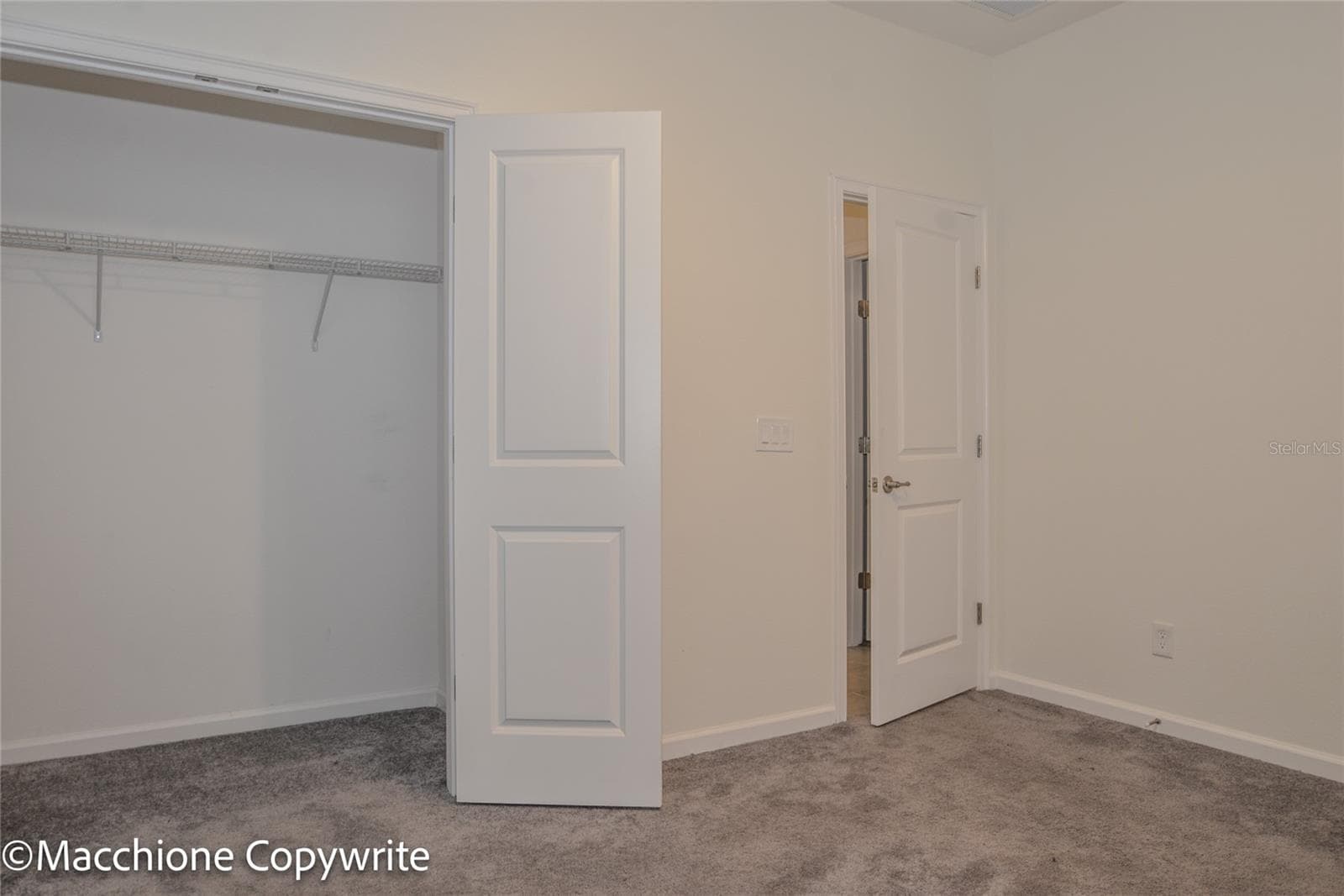Single Family Residence at 640 FORTUNA DR, DAVENPORT, photo 8 of 15