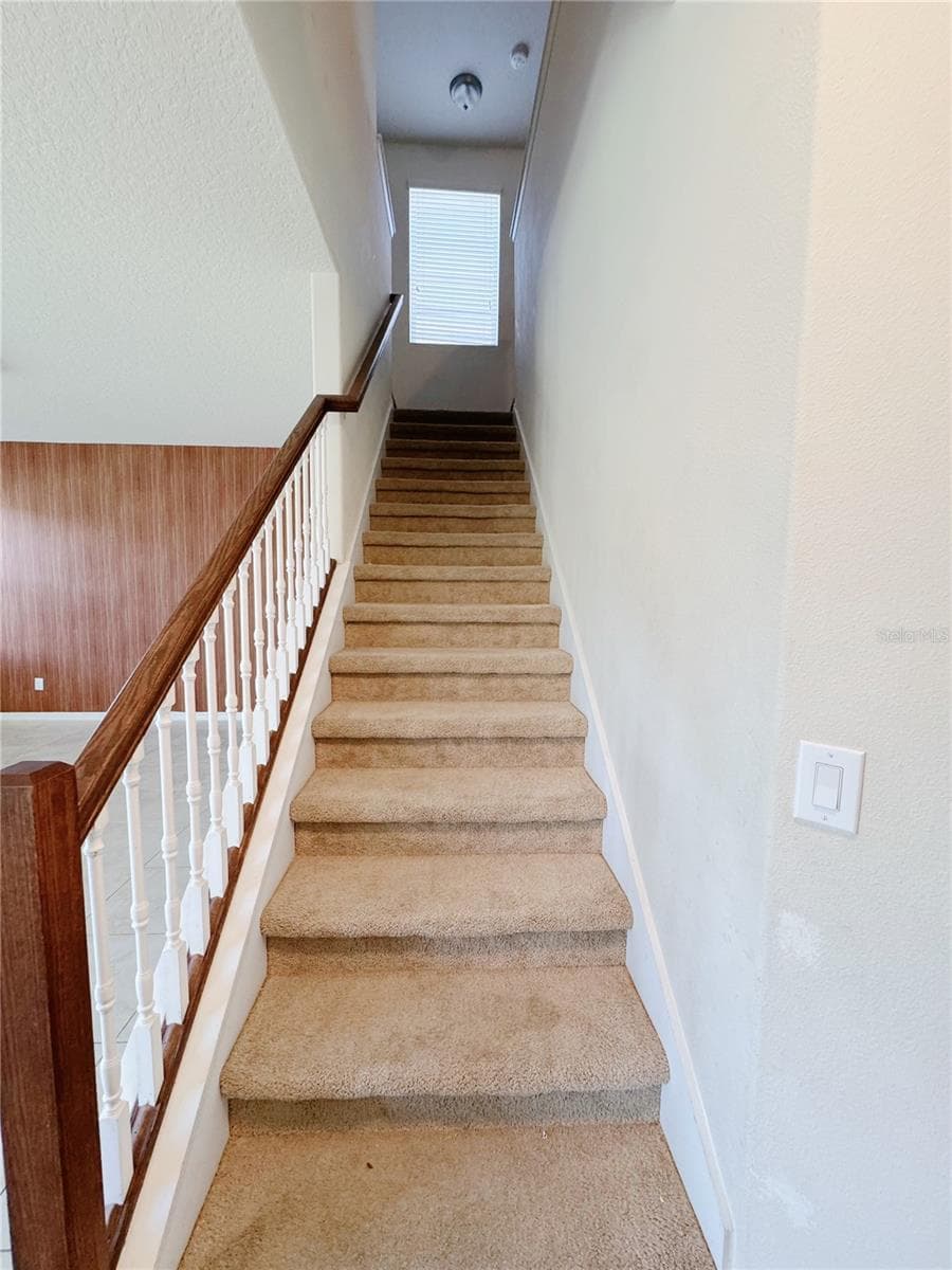 Single Family Residence at 2428 CHATEAU LOOP, KISSIMMEE, photo 16 of 42