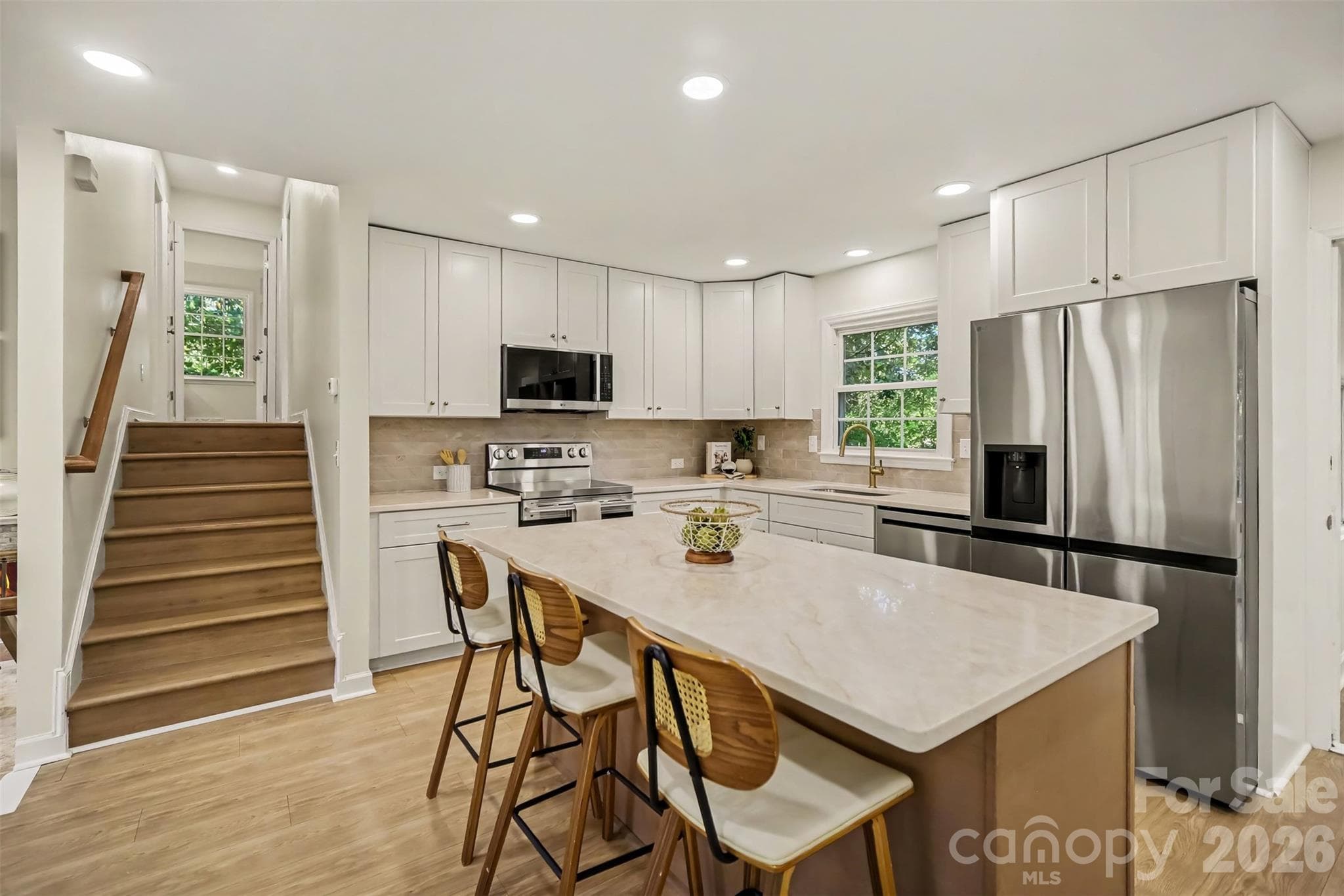Kitchen area - Charlotte