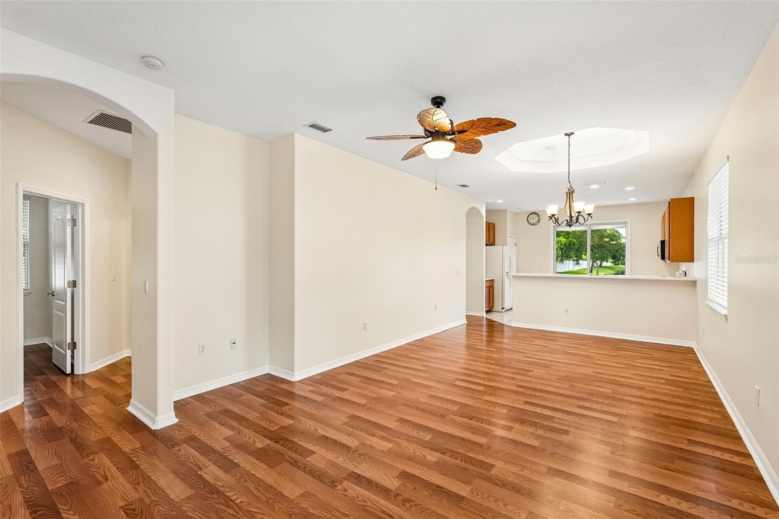 Single Family Residence at 1468 DARYL DR, SARASOTA, photo 7 of 29
