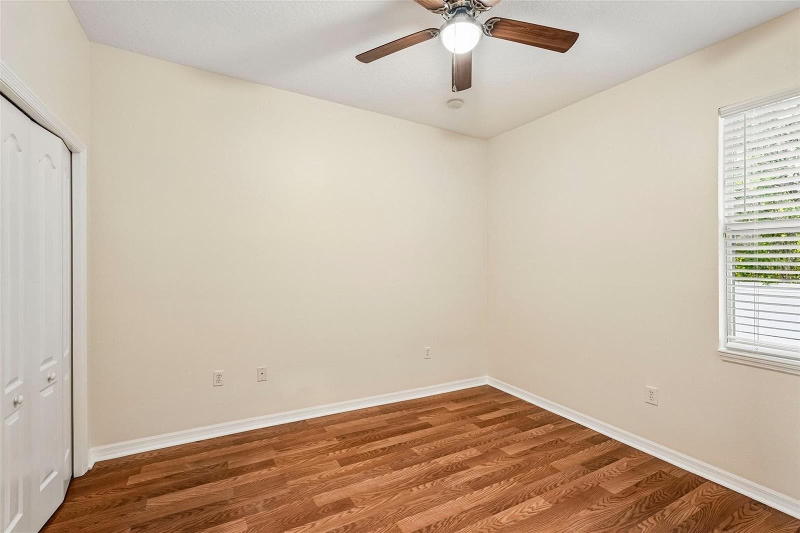Single Family Residence at 1468 DARYL DR, SARASOTA, photo 16 of 29
